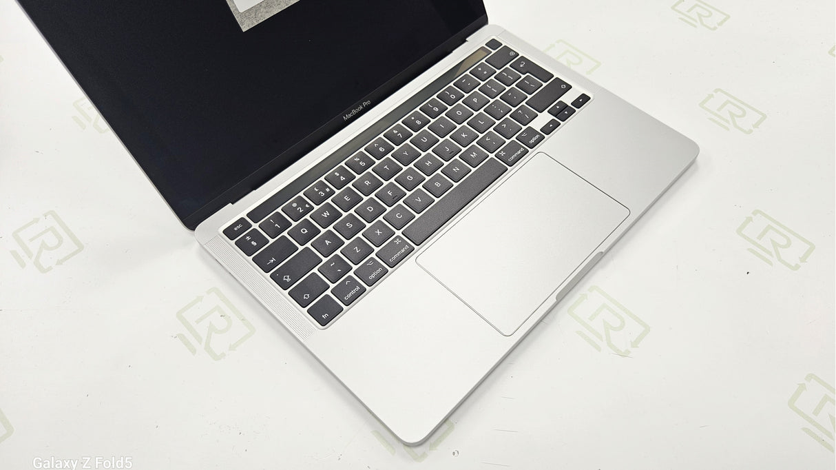 Roll of Apple Silver material 50m Long 1.22M wide