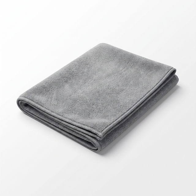 Representative illustration — microfibre cloth; supplied model and packaging may vary.